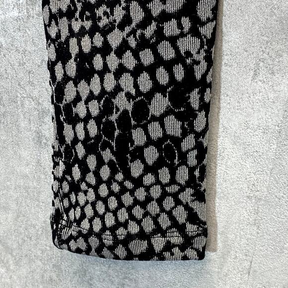 NUX Women's Black-White Snake Print Vesper Pull-On Capri Leggings SZ S - Picture 6 of 9